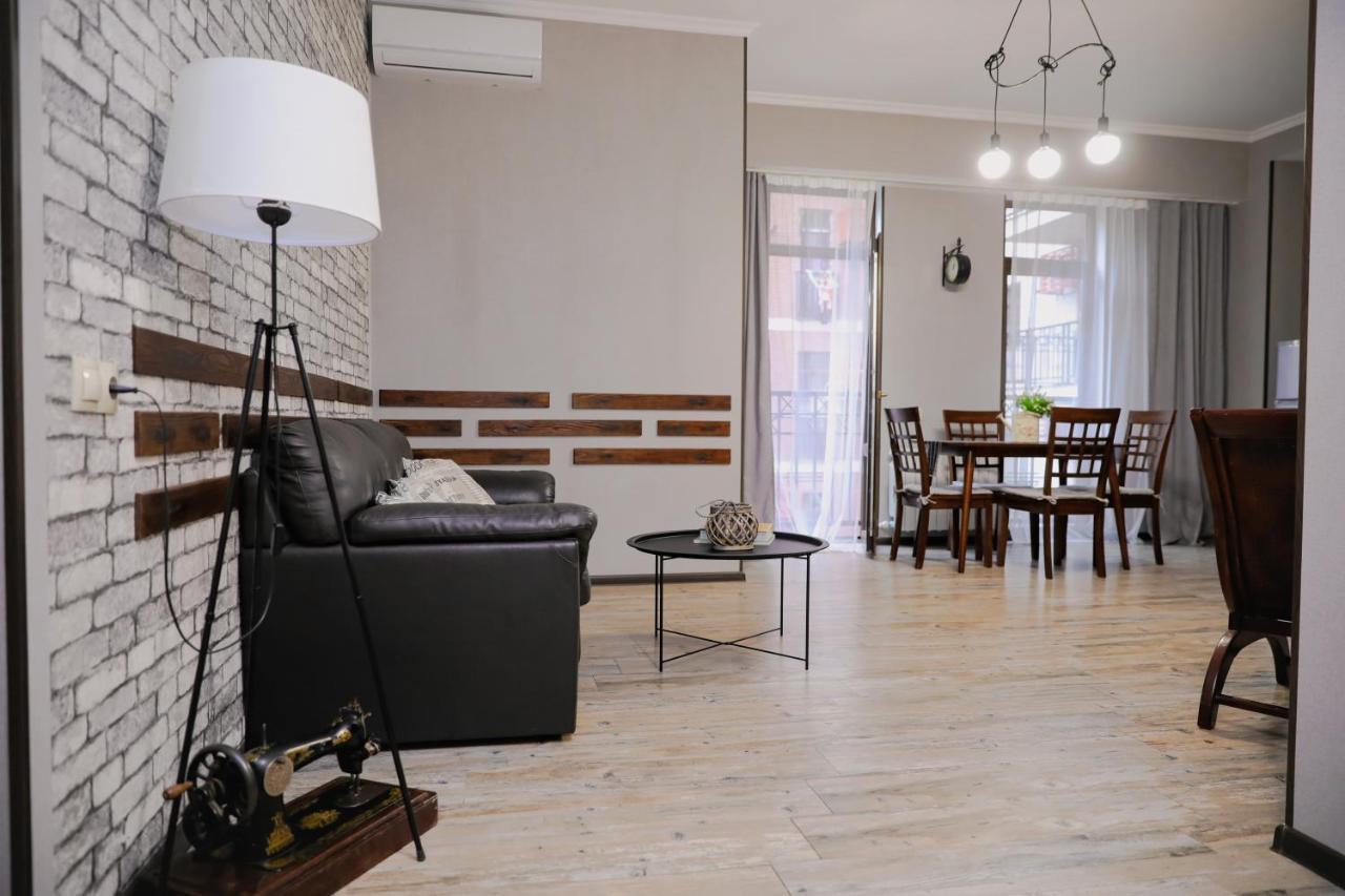 Avlabari Apartment - New One Tbilisi Eksteriør bilde