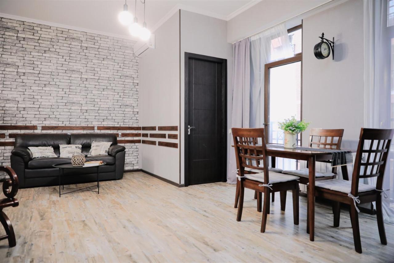 Avlabari Apartment - New One Tbilisi Eksteriør bilde